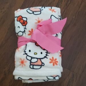Hello Kitty Fleece Blanket with Pink Bow